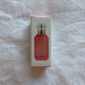 Kayali Eden Sparkling Lychee Perfume